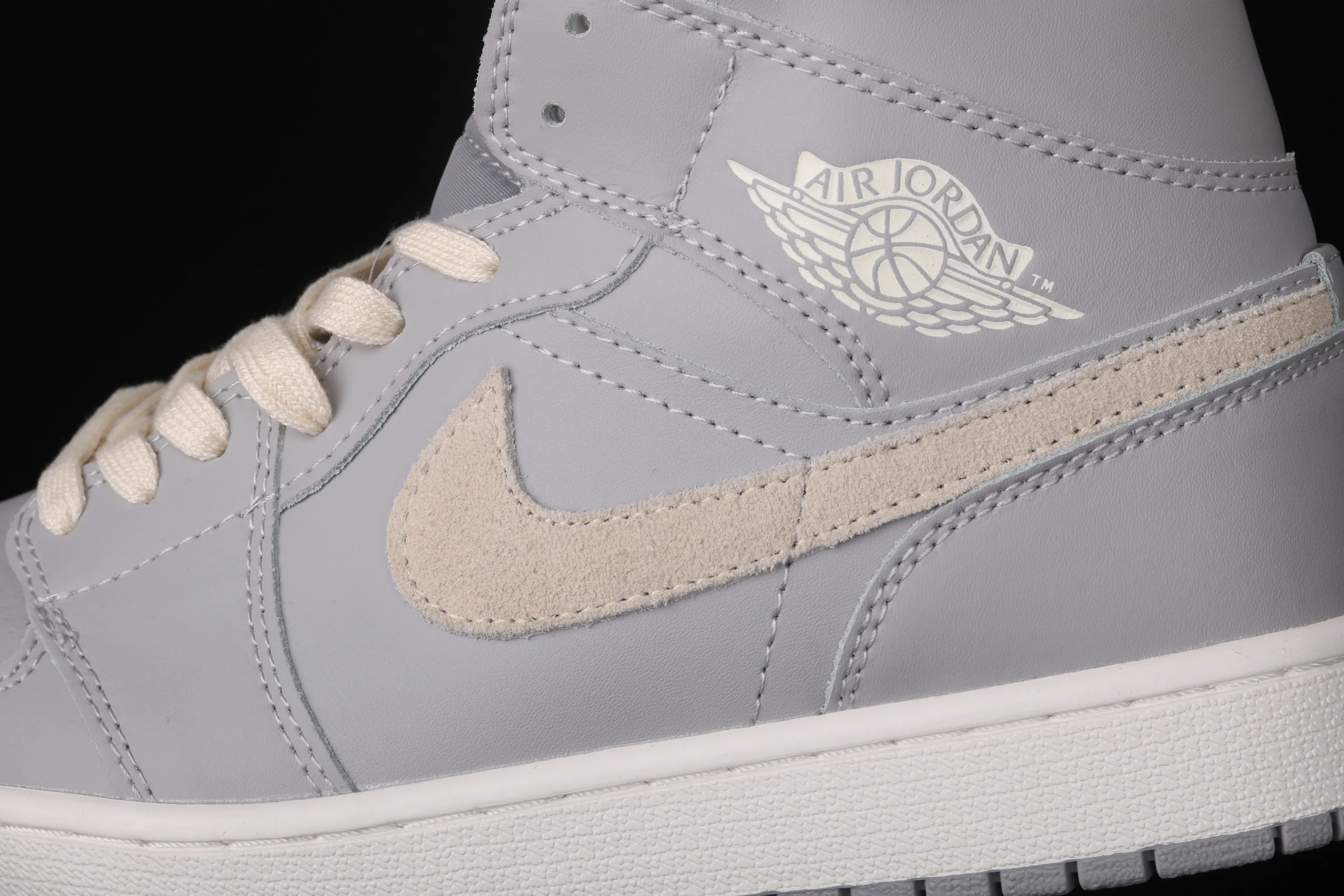 All Categories Air Jordan Jordan Series Basketball Shoes Air Jordan 1 High Air Jordan 1 Mid AJ1 Joe 1 Gray Little Earl Basketball Shoes CD7240-002